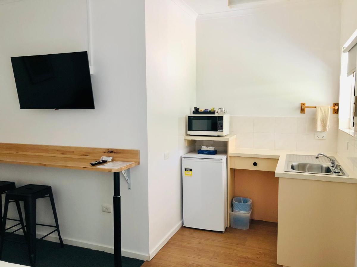 Bright Avenue Motor Inn מראה חיצוני תמונה